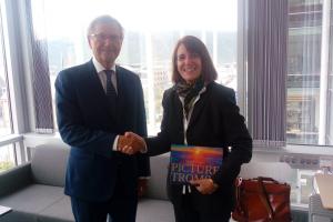 Embajadora Betina P. de Fonseca con el Vice Alcalde de la ciudad de Tromsø, Sr. Jarle Aarbakke
